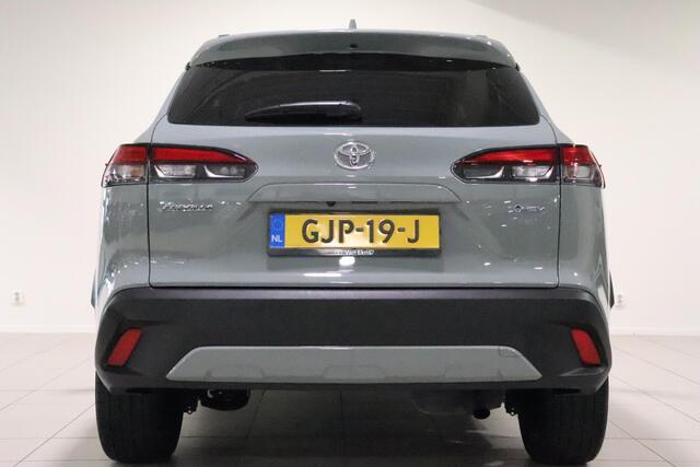 Toyota COROLLA Cross Hybrid 140 Style, Parkeersensoren, BSM, Apple Carplay/Android Auto, Cruise & Climate control!