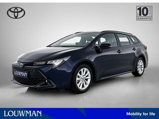 toyota-corolla-touring-sports-hybri