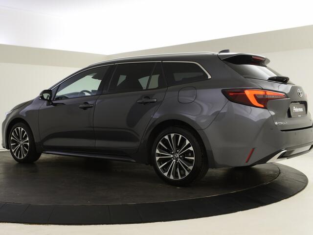 Toyota COROLLA Hybrid 140 Style Edition | Stuur en Stoelverwarming | PDC V+A |