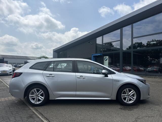 Toyota COROLLA Touring Sports 1.8 Hybrid Active ORIG. NL. NAP KM. | CAMERA DEALER ONDERHOUDEN | 10 JAAR TOYOTAGARANTIE