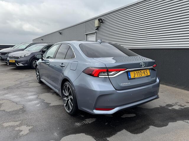 Toyota COROLLA 1.8 Hybrid Executive Zeer nette auto, navigatie, dodehoek detectie, camera, keyless, stoel- & stuurverwarming, adaptieve cruise control, draadloos telefoonladen
