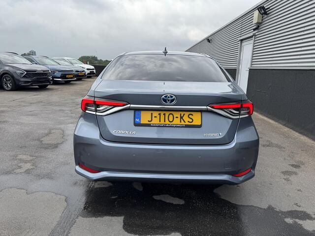 Toyota COROLLA 1.8 Hybrid Executive Zeer nette auto, navigatie, dodehoek detectie, camera, keyless, stoel- & stuurverwarming, adaptieve cruise control, draadloos telefoonladen