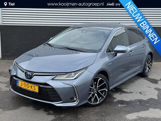 toyota-corolla-1.8-hybrid-executive
