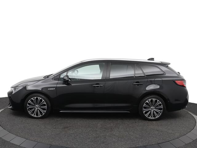 Toyota COROLLA Touring Sports 2.0 Hybrid Trek | Stuur-stoel en voorruit verwarming | Parkeersensoren voor en achter |