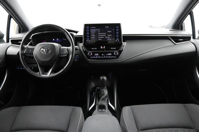 Toyota COROLLA Touring Sports 2.0 Hybrid Trek | Stuur-stoel en voorruit verwarming | Parkeersensoren voor en achter |