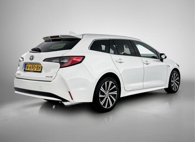 Toyota COROLLA Touring Sports 1.8 Hybrid TeamNL | Camera| Stoelverwarming | ACC |