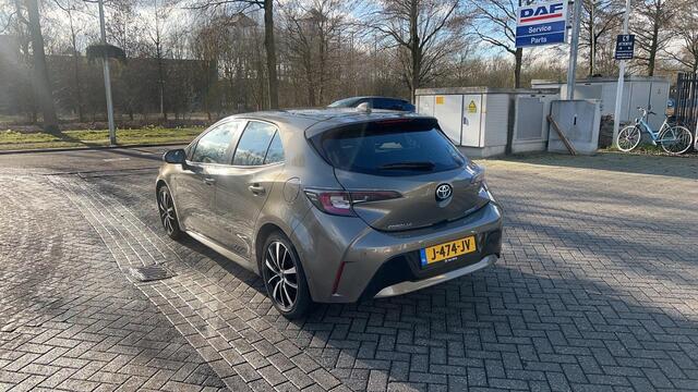 Toyota COROLLA 1.8 Hybrid Dynamic+ Limited