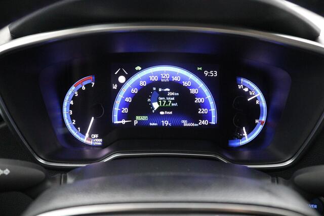 Toyota COROLLA 1.8 Hybrid First Edition Sedan | Navigatie | Trekhaak | Parkeercamera |