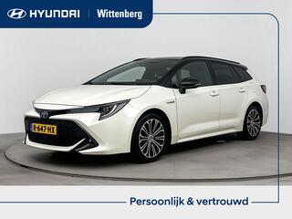 toyota-corolla-touring-sports-1.8-h