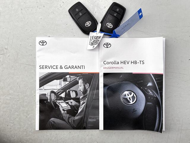 Toyota COROLLA Touring Sports Hybrid 140 Active Limited | Apple Carplay & Android Auto | Parkeercamera |