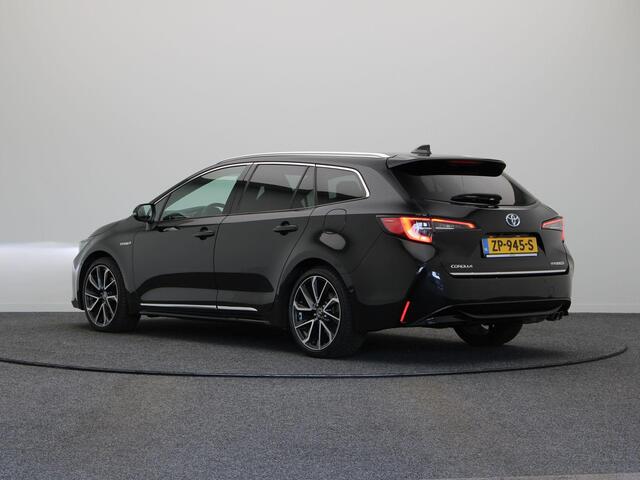 Toyota COROLLA Touring Sports 2.0 Hybrid Executive | Stoelverwarming | Headup display | Stoelverwarming | Navigatie |