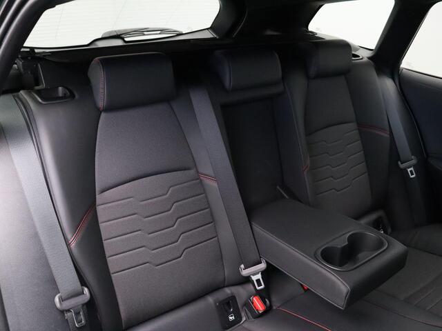 Toyota COROLLA Touring Sports 2.0 Hybrid Executive | Stoelverwarming | Headup display | Stoelverwarming | Navigatie |