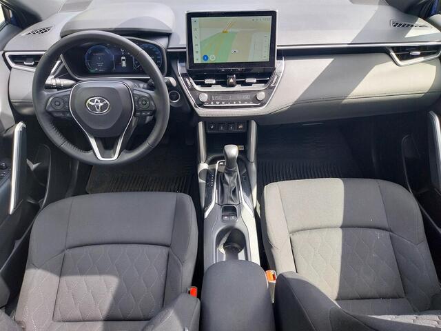 Toyota COROLLA Cross HYBRID 200 STYLE-PACK PANORAMADAK 1e EIG.BIJNA 2024.GARANTIE 10-2033.BSM.PDC V+A. STUUR+STOELVERWARMING.ETC ETC