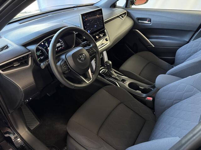 Toyota COROLLA Cross HYBRID 140 STYLE LED KEYLESS CARPLAY NAVI CAMERA STOEL/STUUR VERW. ELEK.KLEP ADAP CRUISE PDC
