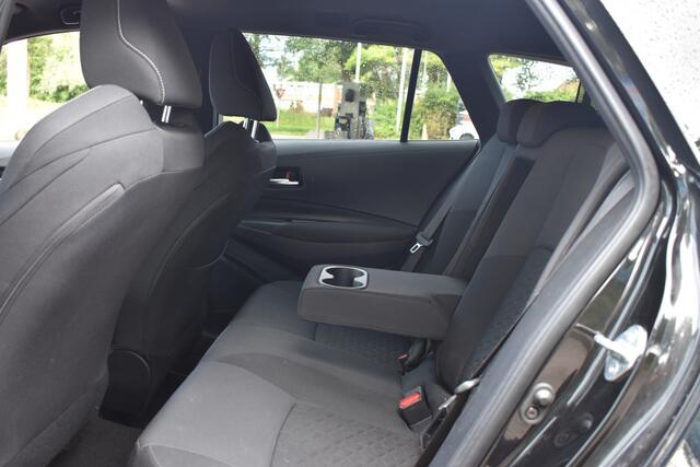 Toyota COROLLA Touring Sports 2.0 Hybrid Dynamic Stuur/Stoelverwarming | Adap-Cruise | BSM | 100% Toyota Onderhouden 12 mnd BOVAG garantie Whatsapp 06-53188999