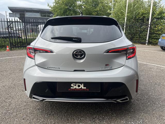 Toyota COROLLA 1.8 Hybrid GR-Sport // ADAPT. CRUISE // FULL LED // CAMERA+SENSOREN // HALF LEDER //