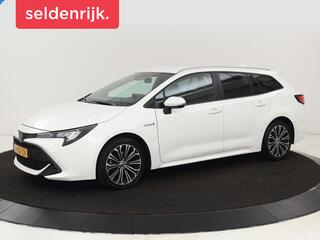 toyota-corolla-1.8-hybrid-business-