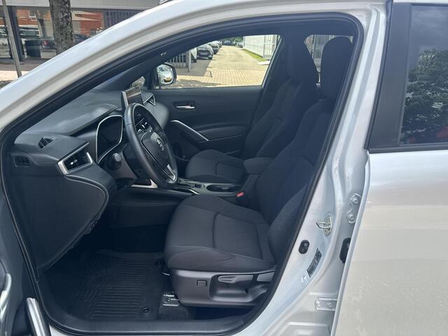 Toyota COROLLA Cross Hybrid 200 AWD Style | 06-10141018 Voor meer informatie