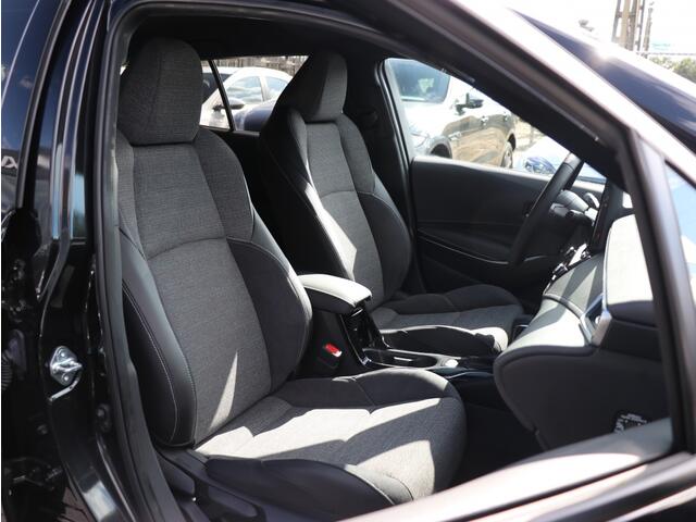 Toyota COROLLA Hybrid 140 Dynamic I Direct leverbaar I Half-leder I Dodehoekdet