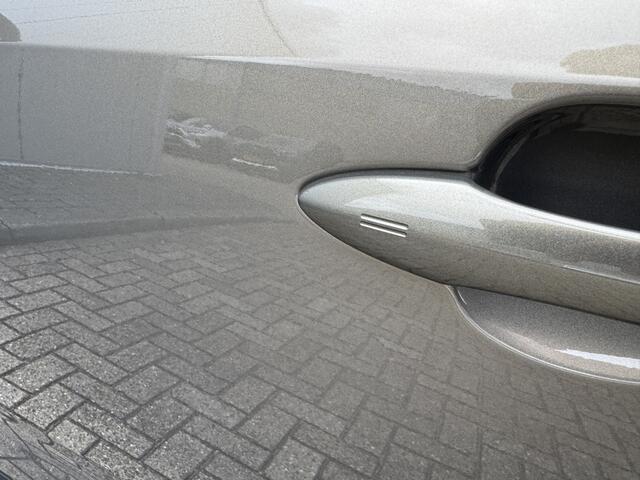 Toyota COROLLA Touring Sports 1.8 Hybrid Trek Dealer Onderhouden Trekhaak Apple Carplay Cruise Navi