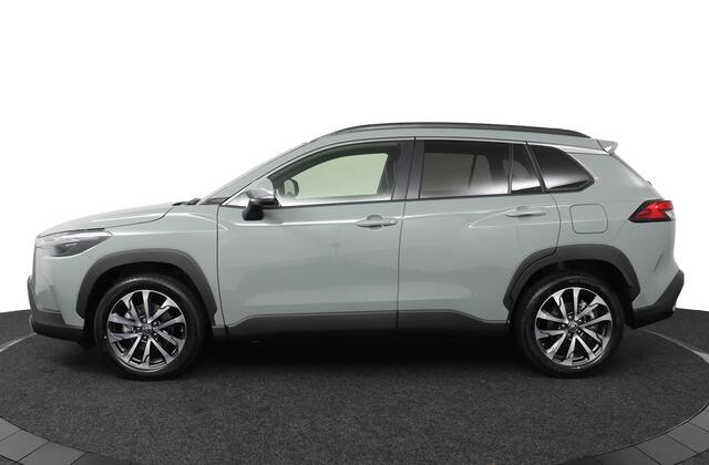 Toyota COROLLA Cross Hybrid 200 Style | Actieprijs | nieuwe auto | Voorraad leverbaar | Apple Carplay/Android Auto | Parkeersensoren | Stoel/Stuurverwarming | Elektrische Achterklep |