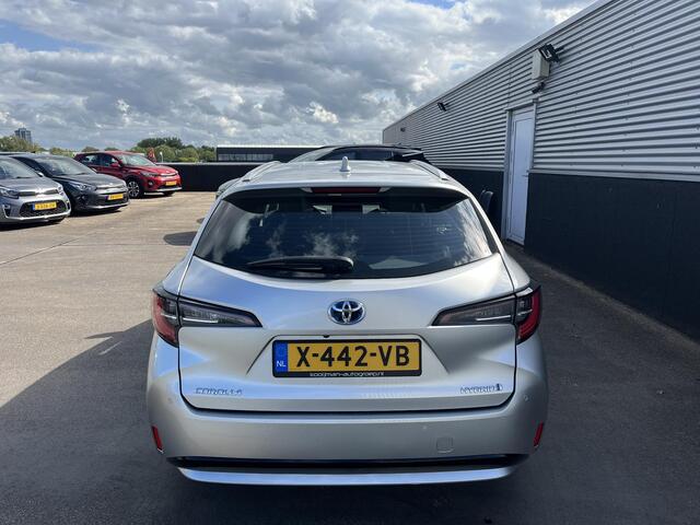 Toyota COROLLA Touring Sports 1.8 Hybrid Dynamic Limited Navigatie Apple CarPlay/Android Auto, achteruitrij camera, adaptieve cruise control!