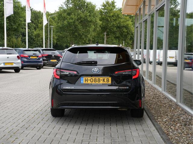Toyota COROLLA Touring Sports 1.8 Hybrid Business Plus | Keyless | DAB | Adaptive Cruise | Stoelverwarming