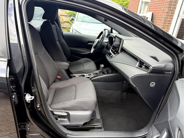 Toyota COROLLA Touring Sports 1.8 Hybrid Business Plus Camera, 17''Lmv, Adap.Cruise