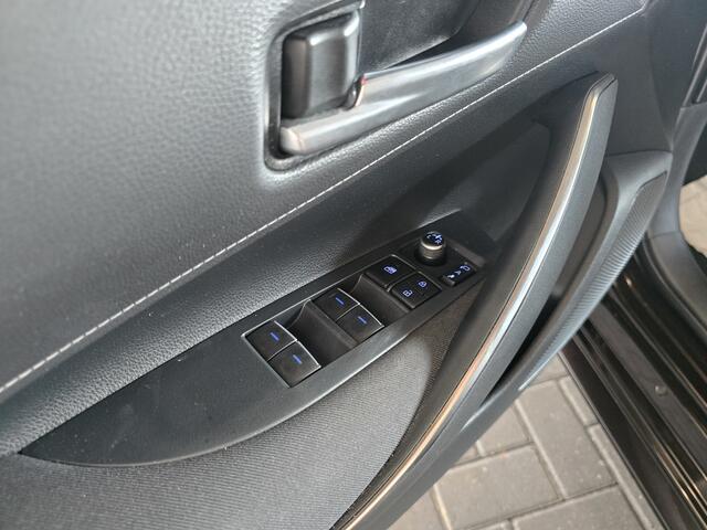 Toyota COROLLA Touring Sports 2.0 Hybrid Club / Dealer Onderhouden / Stoel-/Stuurverwarming / ACC / DAB+