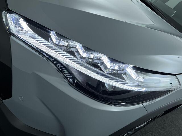 Toyota COROLLA Cross Hybrid 140 Style