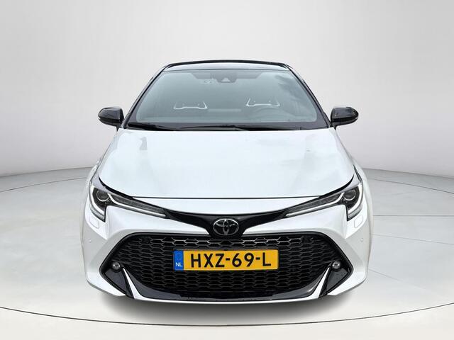 Toyota COROLLA Hybrid 180 GR Sport **DODEHOEK DETECTIE/ HEAD UP DISPLAY/ STOEL EN STUURWIELVERWARMING/ 36 MAANDEN GARANTIE**