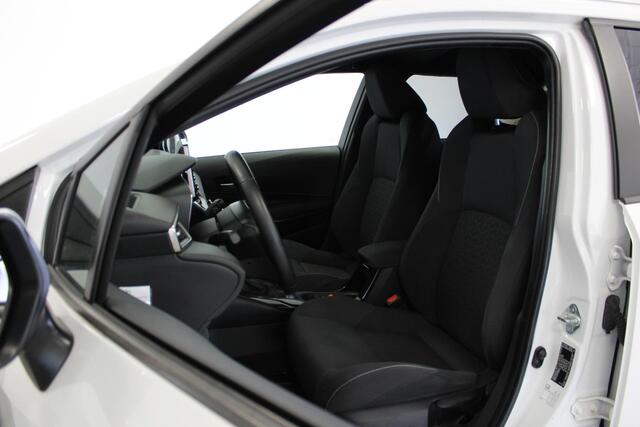 Toyota COROLLA Touring Sports 1.8 Hybrid Dynamic | TREKHAAK | PDC--V/A | CAMERA | 17'LMV | KEYLESS | STOEL-VERW | NAVI | LED |