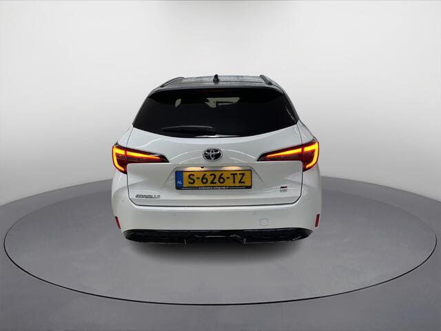 Toyota COROLLA Touring Sports 2.0 High Power Hybrid GR Sport Plus Bi-tone