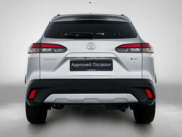 Toyota COROLLA Cross Hybrid 140 Style | Camera | Stoel+stuur verwarming | Parkeersensoren | 18'' LM velgen |