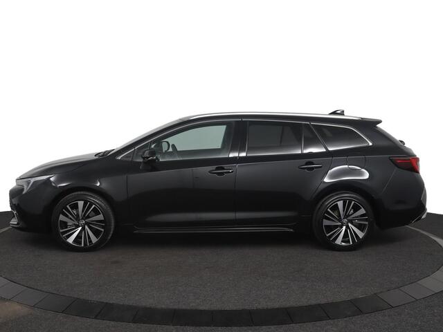 Toyota COROLLA Touring Sports Hybrid 180 Dynamic | Parkeer sensoren | Navigatie | Stoelverwarming |