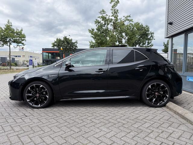 Toyota COROLLA 2.0 Hybrid Business GR-Sport |NL auto|pano|JBL|18"|HUD|blindspot|