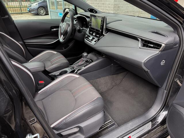 Toyota COROLLA 2.0 Hybrid Business GR-Sport |NL auto|pano|JBL|18"|HUD|blindspot|