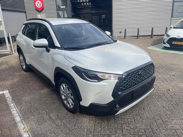 Toyota COROLLA Cross Hybrid 140 Active | Stoel en stuur verwarming | Apple Carplay & AndriodAUTO | Naviagtie