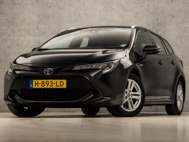Toyota COROLLA Touring Sports 1.8 Hybrid Sport Automaat (APPLE CARPLAY, NAVIGATIE, ADAPTIVE CRUISE, KEYLESS, SPORTSTOELEN, CAMERA, TREKHAAK, ZWART HEMEL, NIEUWSTAAT)