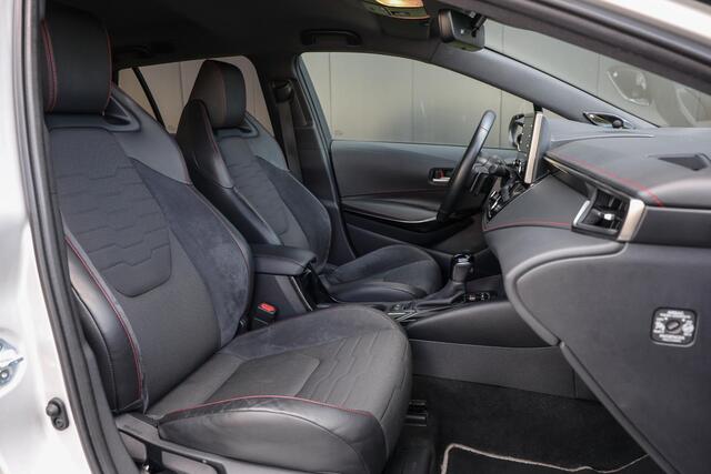 Toyota COROLLA Touring Sports 2.0 Hybrid GR-Sport + ? Sportstoelen ? JBL ? Head-Up