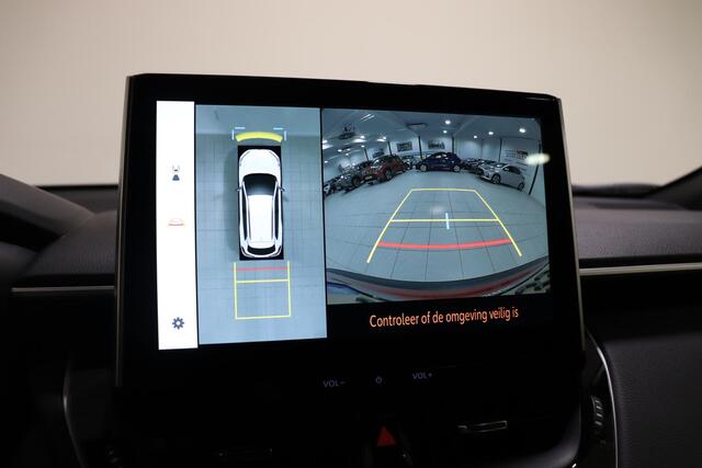 Toyota COROLLA Cross Hybrid 180 Executive, BSM, Blind Spot Monitor, Apple Carplay/Android Auto, Stuur & Stoel verwarming!