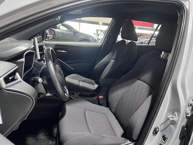 Toyota COROLLA Cross Hybrid 140 Active Navigatie Apple CarPlay/Android Auto, achteruitrij camera, adaptieve cruise control, keyless entry- & start
