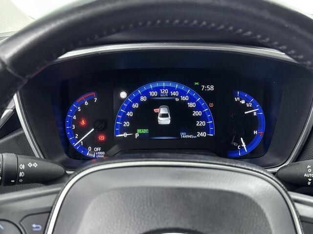 Toyota COROLLA 1.8 Hybrid Business Plus | NL-Auto | Trekhaak | Apple Carplay -/ Android Auto | Stoelverwarming |