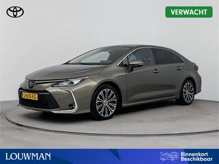 toyota-corolla-1.8-hybrid-business-