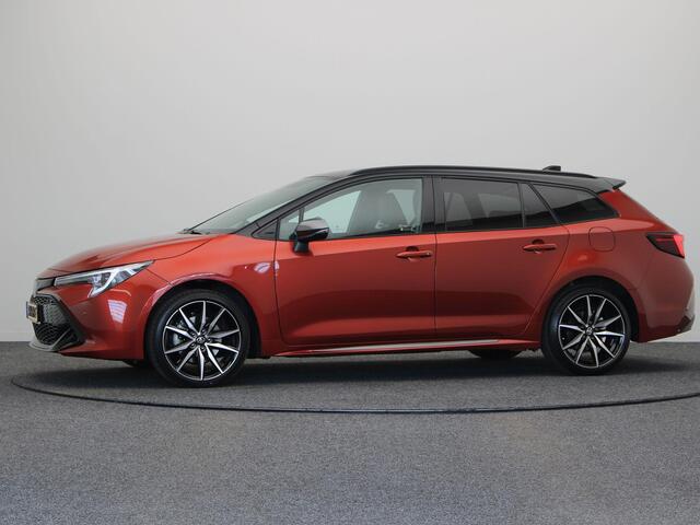 Toyota COROLLA Touring Sports Hybrid 180 GR Sport | Bi tone | Stuur, voorruit en stoelverwarming | Elektrische Achterklep | Adaptieve Cruise Control |