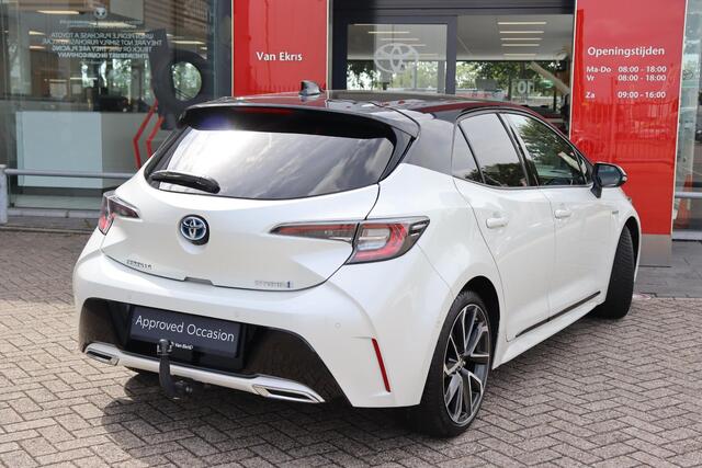 Toyota COROLLA 2.0 Hybrid Executive, HUD, Trekhaak
