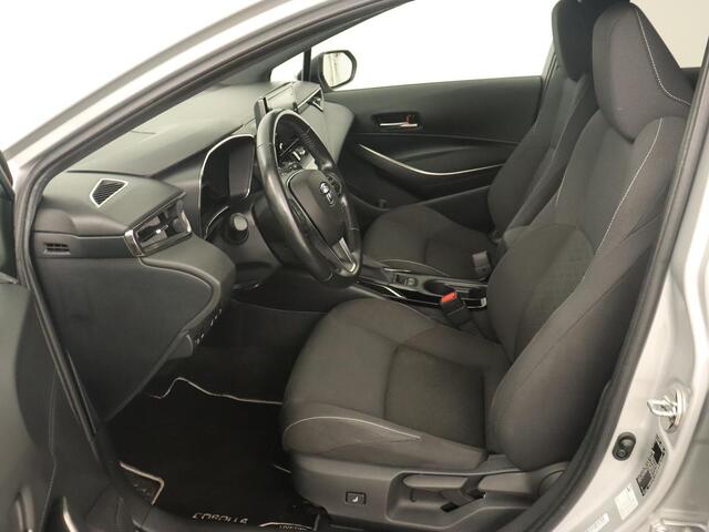 Toyota COROLLA 1.8 Hybrid Business Intro | Stoel & stuurverwarming | Camera | Adaptive cruise | Full LED | Keyless | Climate control