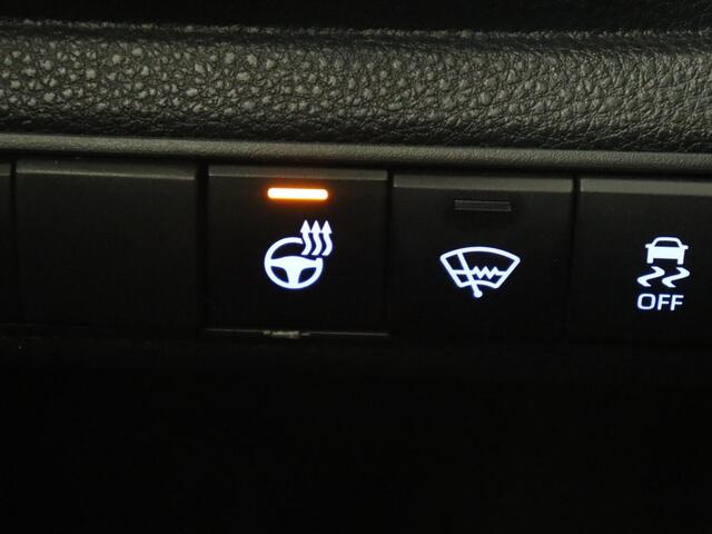 Toyota COROLLA 1.8 Hybrid Business Intro | Stoel & stuurverwarming | Camera | Adaptive cruise | Full LED | Keyless | Climate control