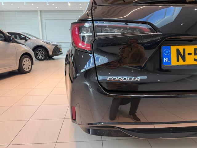 Toyota COROLLA Touring Sports 2.0 Hybrid GR-Sport | Sportstoelen | LED lampen | Parkeersensoren | Dealeronderhouden |