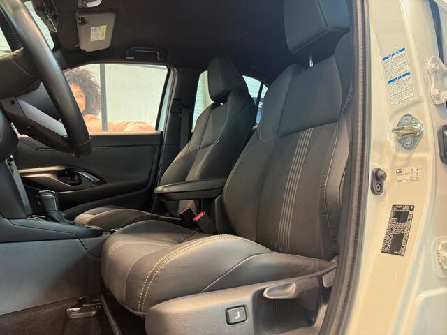 Toyota COROLLA Touring Sports 2.0 Hybrid GR-Sport | Sportstoelen | LED lampen | Parkeersensoren | Dealeronderhouden |